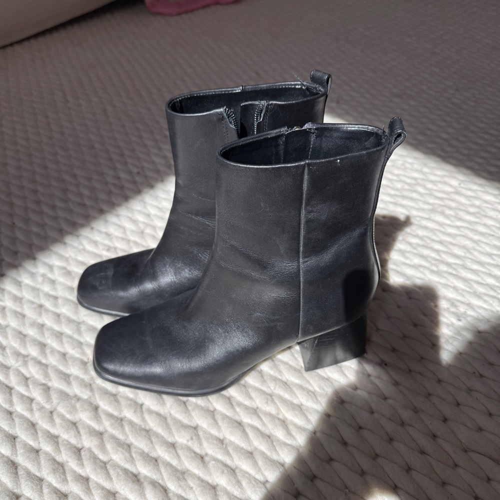 Andrew Marc Black Leather Ankle Booties with Block Heel
